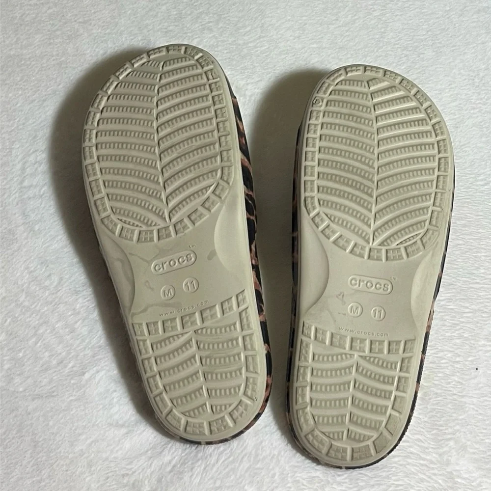 Crocs‎ Leopard Print Men Sandals Sz 11